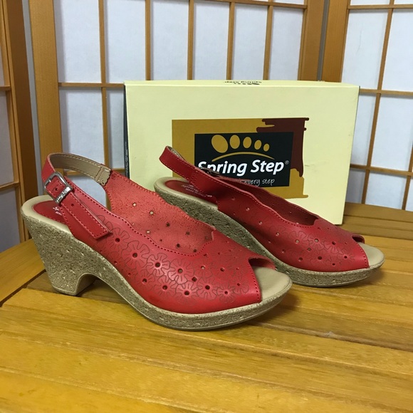 Spring Step Trixiebelle Red 40 (9) - Picture 4 of 6